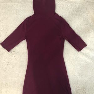 Magenta turtle neck shirt